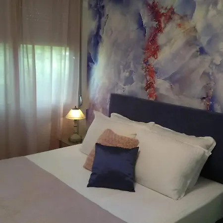 Divine Luxury 4*