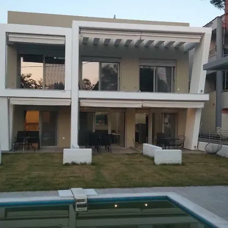 Guest house Divine Luxury Toroni