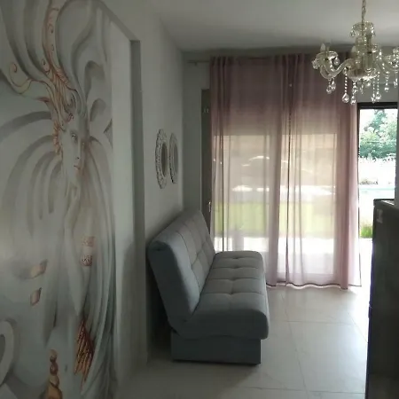 Divine Luxury Guest house Toroni