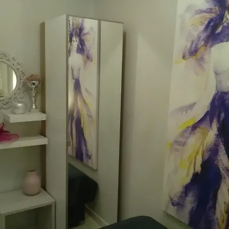 Divine Luxury 4* טורוני