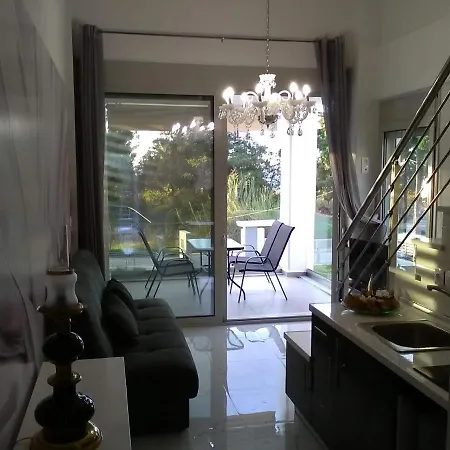 Divine Luxury בית הארחה 4*