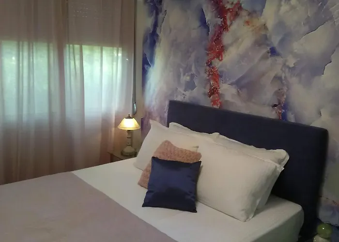 Divine Luxury 4*